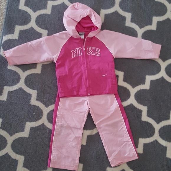 LOT of Toddler Girl Clothes !!!!! - Picture 7 of 8